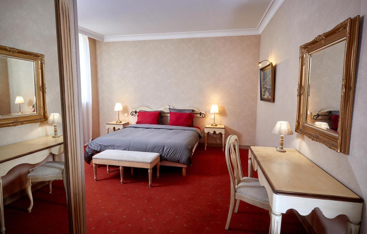 Residence Hoteliere Du Domaine ชาบลี ภายนอก รูปภาพ